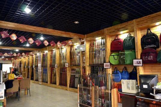 钓鱼情怀难敌商业现实 为何渔具店创业者多陷困局